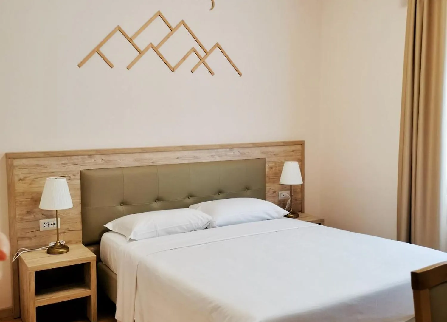 Guesthouse Central Station Group - Via Ponte Seveso 18 Milan 0*,